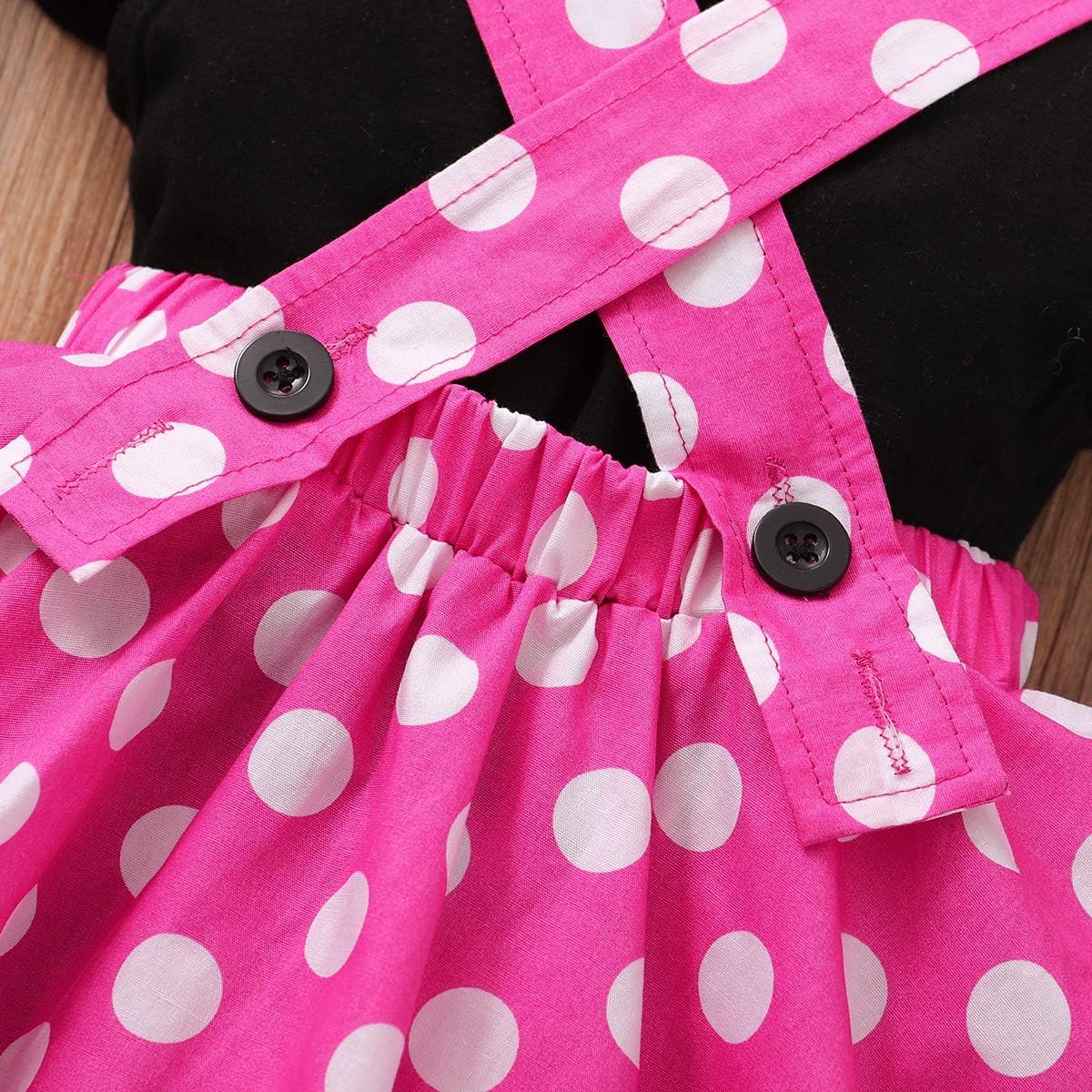 Fancy Party Costume Escape with Polka Dots